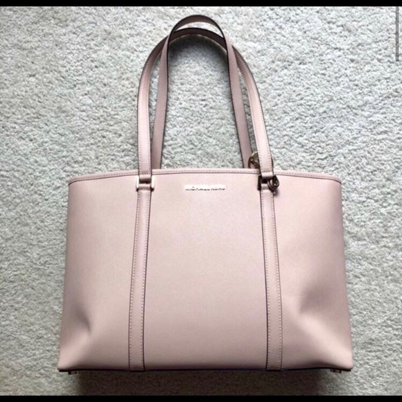 Light Pink Michael Kors Large Tote - Picture 1 of 4